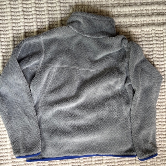 Grey Small Patagonia Fleece Pullover $25 plus shipping - Picture 4 of 5